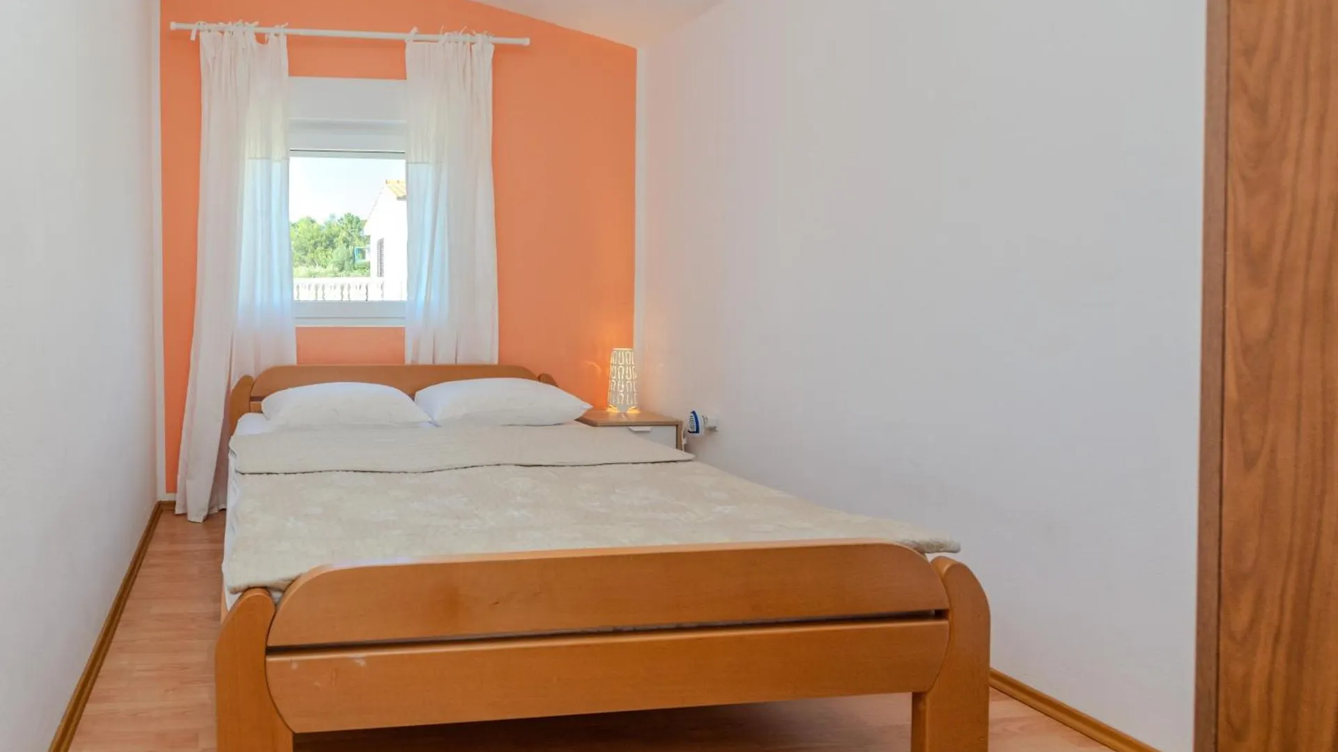 Apartments By The Sea Vir - 23519